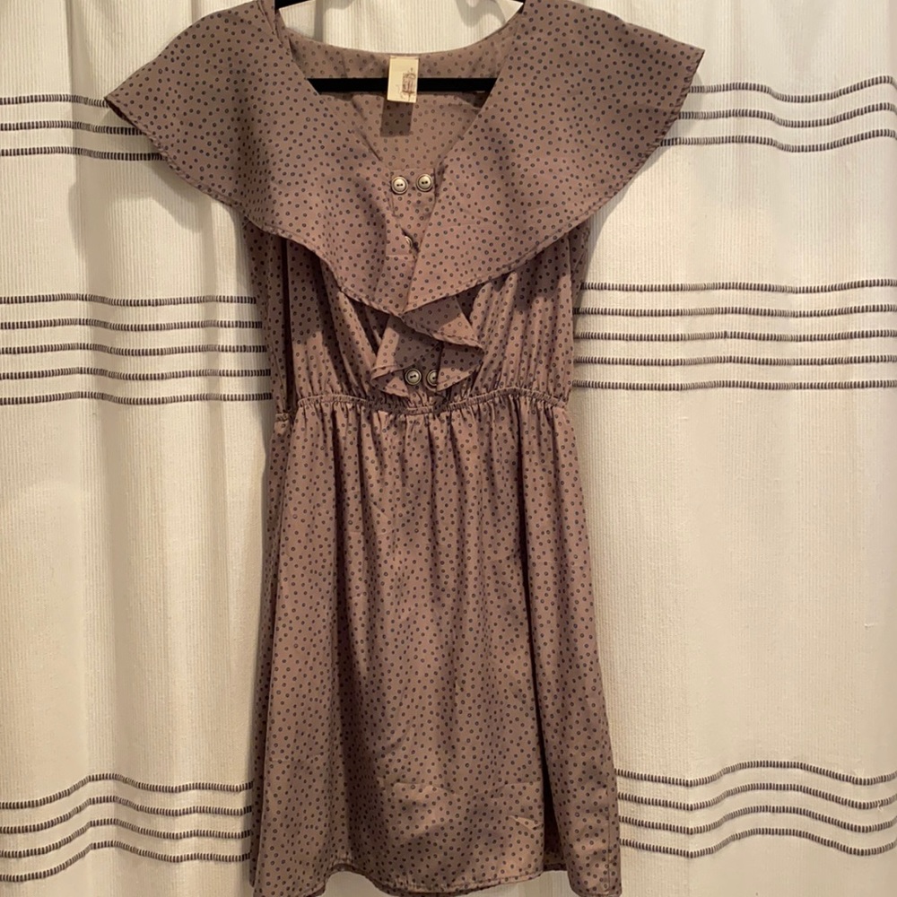 Light weight dress. Like new. Size small